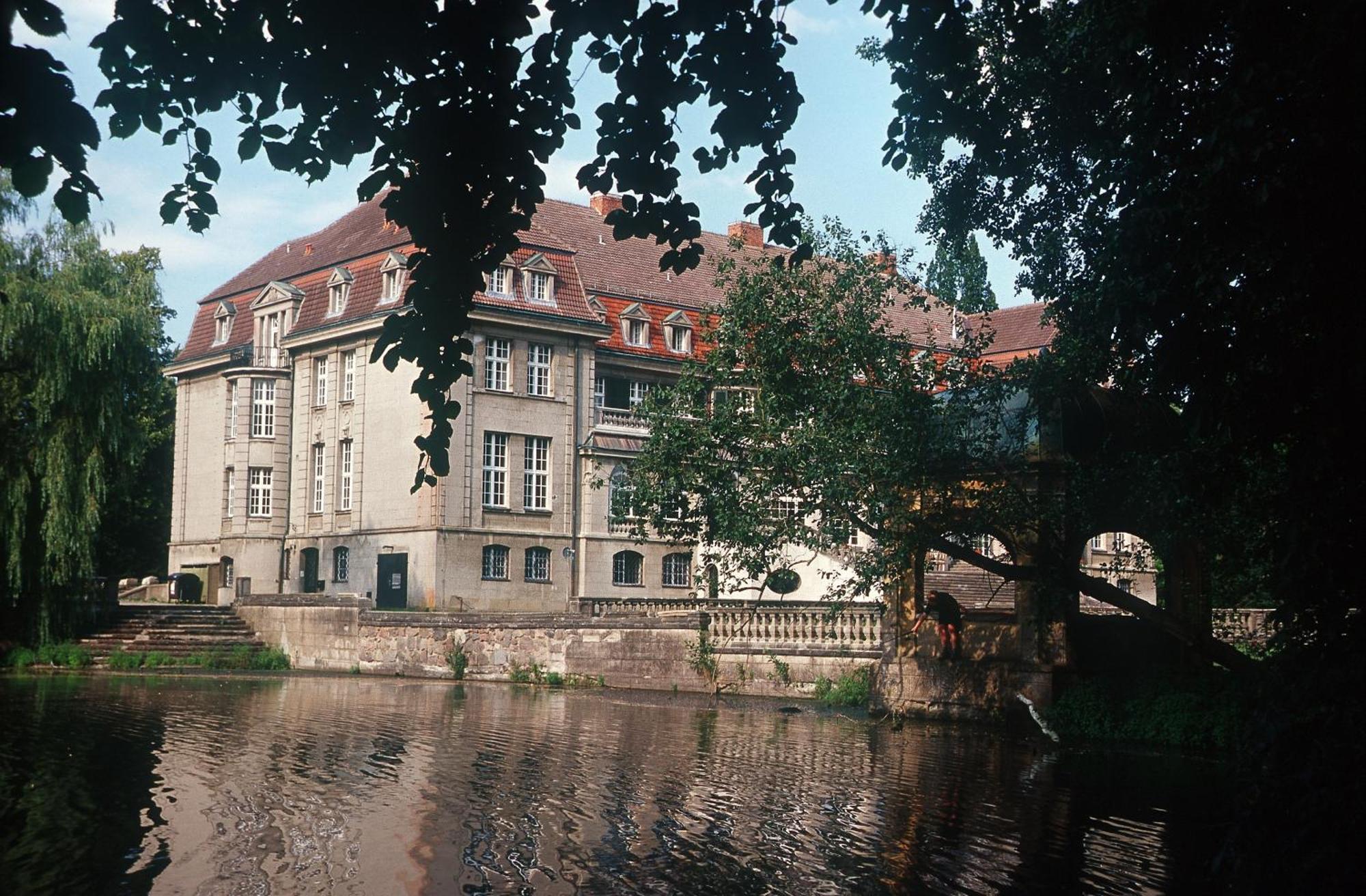 Jagdschloss-Bellin Bellin  Bagian luar foto