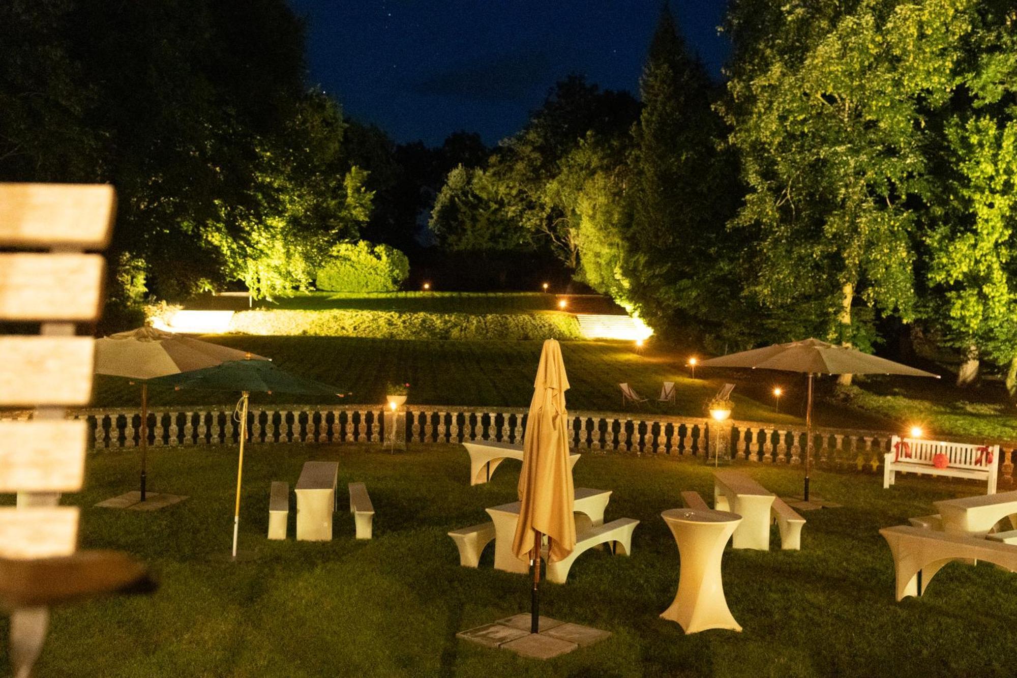 Jagdschloss-Bellin Bellin  Bagian luar foto
